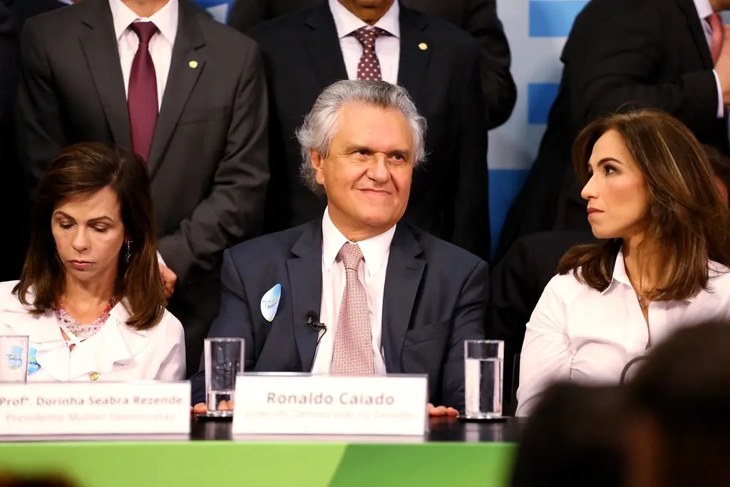professora-dorinha-e-ronaldo-caiado-1