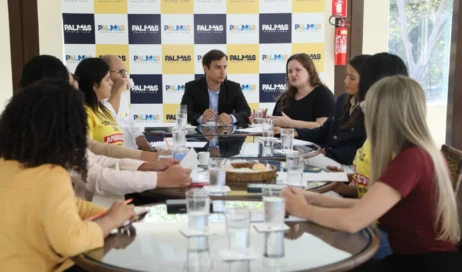 Encontro-contou-com-a-presenca-das-secretarias-de-Educacao-e-da-Saude-foto-Edu-Fortes-2048x1365