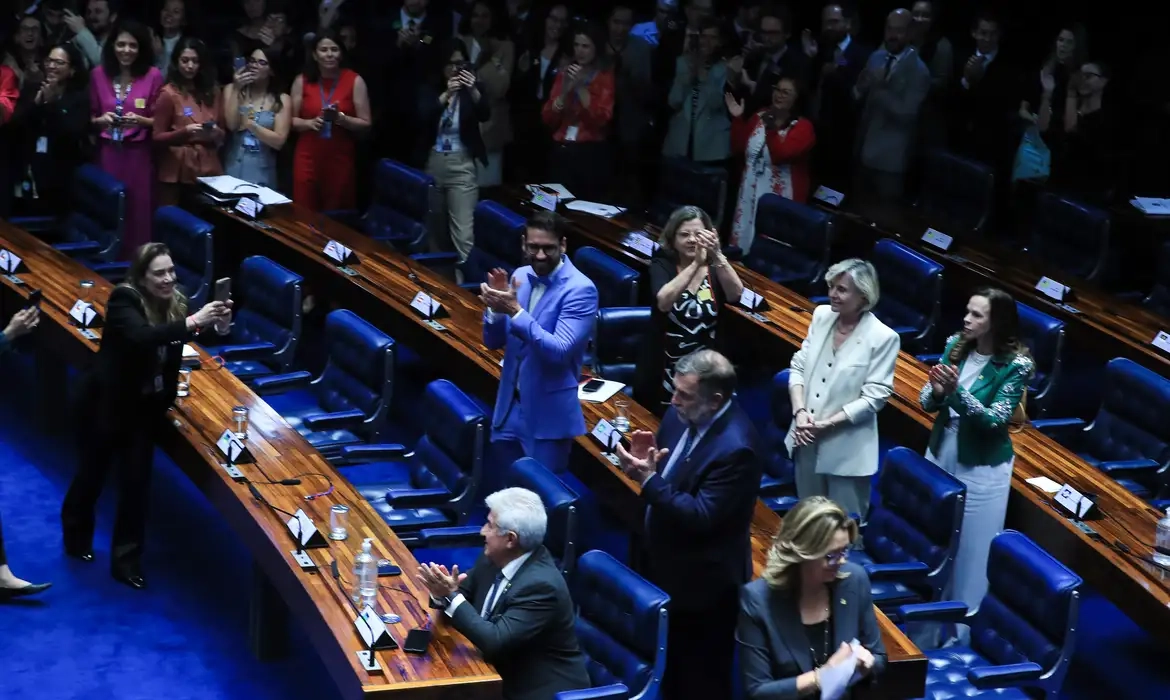 lula2548_0 (1)