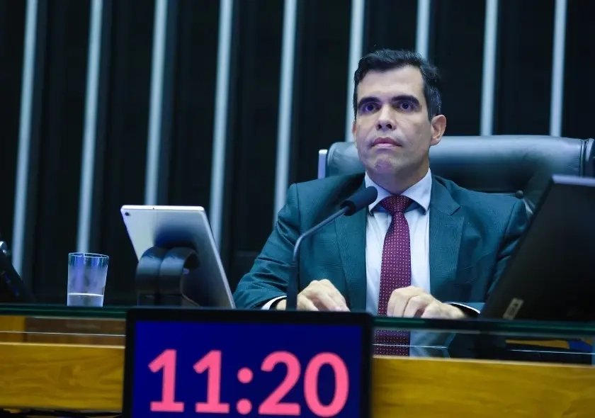 ricardo-ayres-republicanos-foto-julio-dutra-22-04-2025