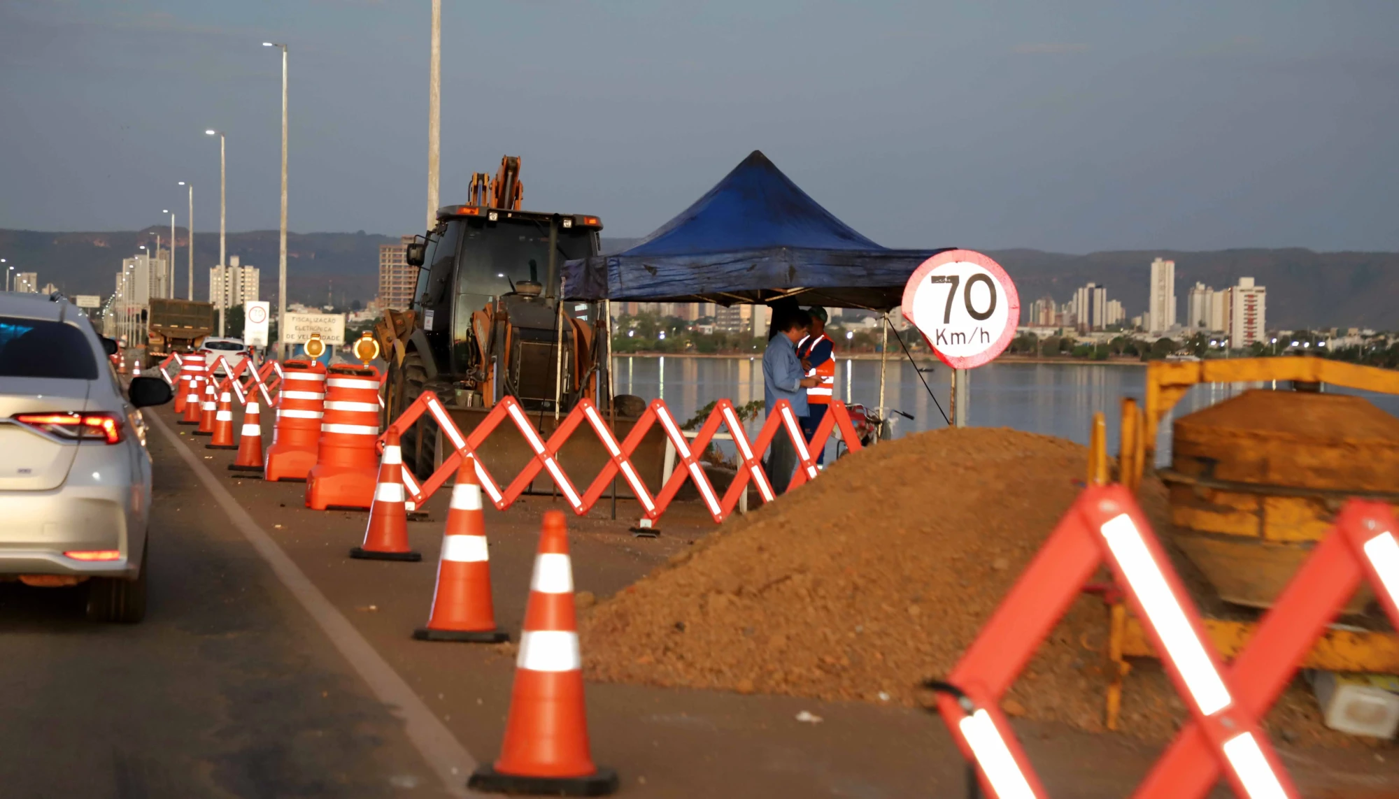 F1-Obras de manutenção da ponte lago de Palmas-foto-Esequias Araujo