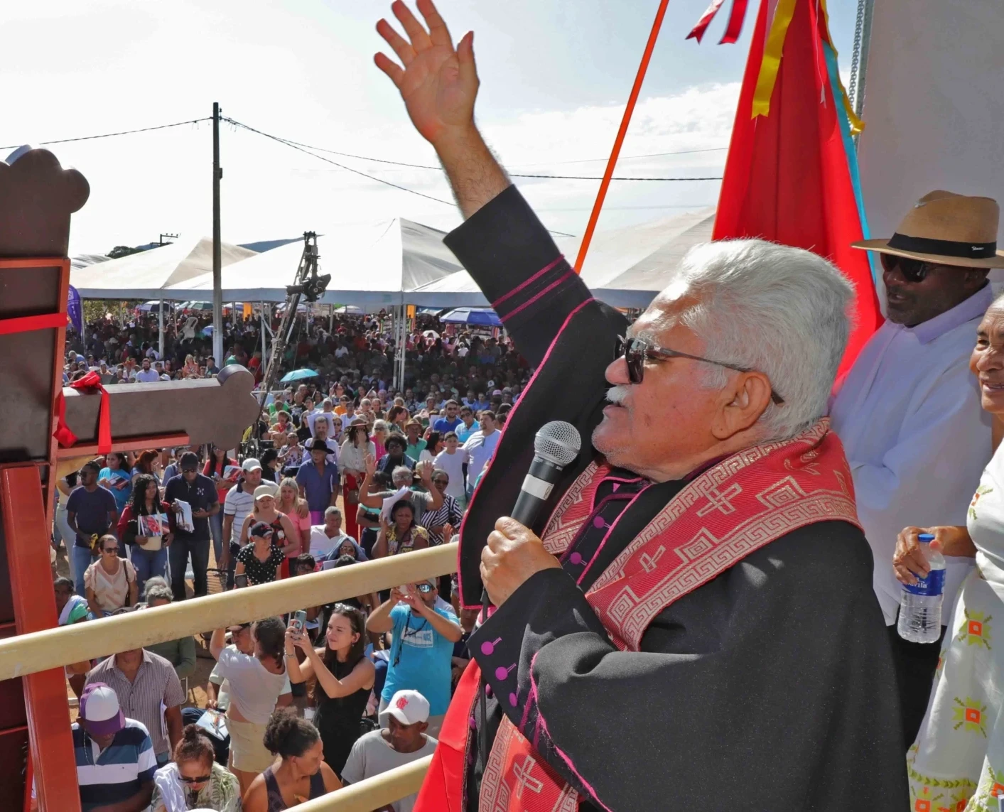 f5-missa-campal-realizada-no-povoado-senhor-do-bonfim-ponto-alto-das-celebracoes-no-dia-15-de-agosto-fotos-marcio-vieira-govto-2-1-scaled