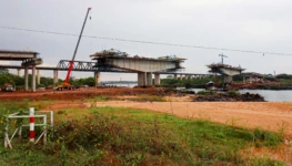 F8-Obras de construção da Ponte JK, que ligava os estados do Tocantins e do Maranhão, na BR-226-entre Aguiarnópolis-TO e Estreito-MA. Foto-Márcio Vieira-Governo do Tocantins-1