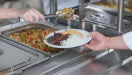 O Restaurante Comunitário Tereza Cristina Ayres na região norte da Capital, e o Restaurante Comunitário de Taquaralto estarão abertos nesta sexta Foto Júnior Suzuki