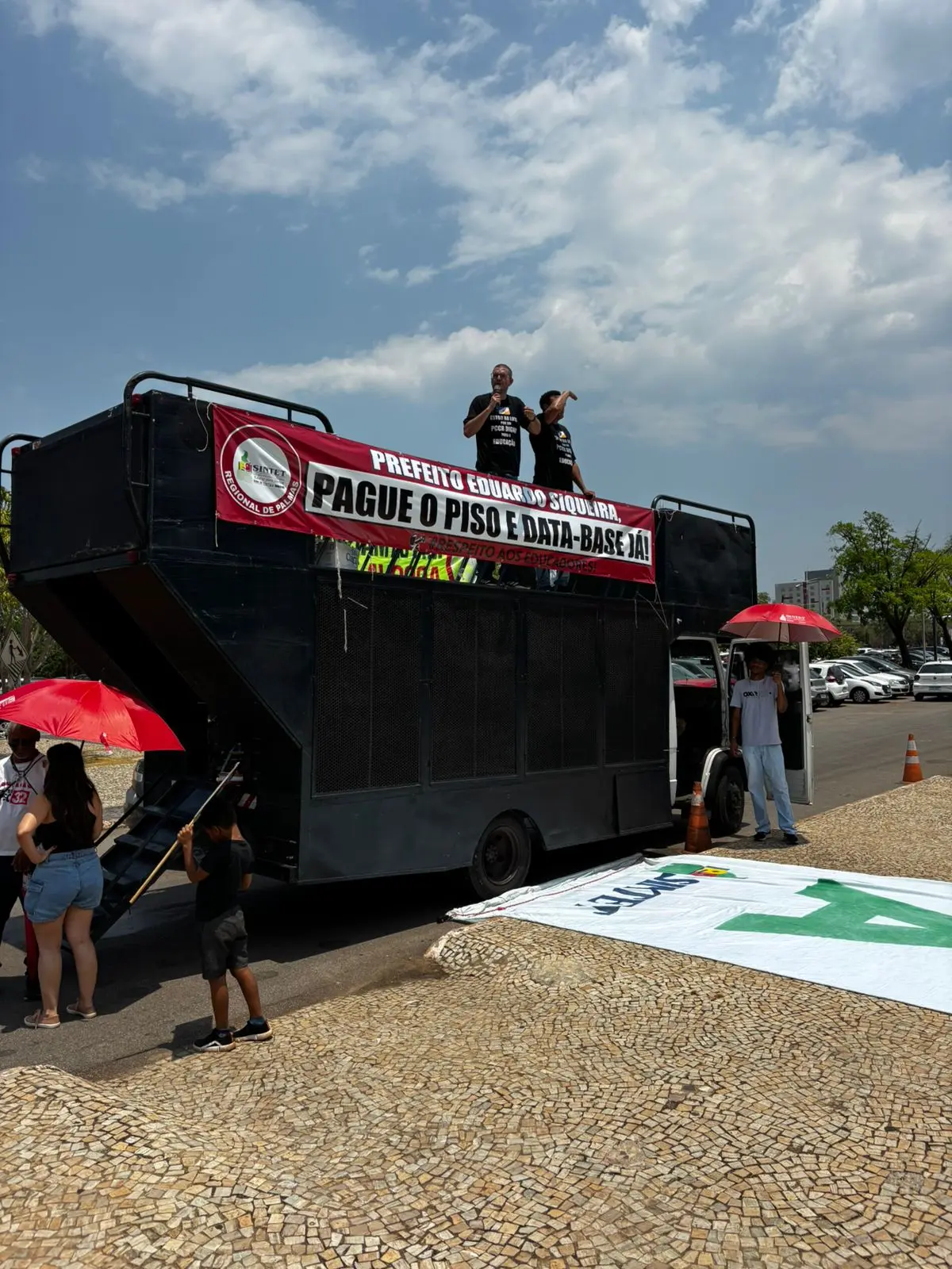 WhatsApp Image 2025-10-15 at 12.25.57 (1)