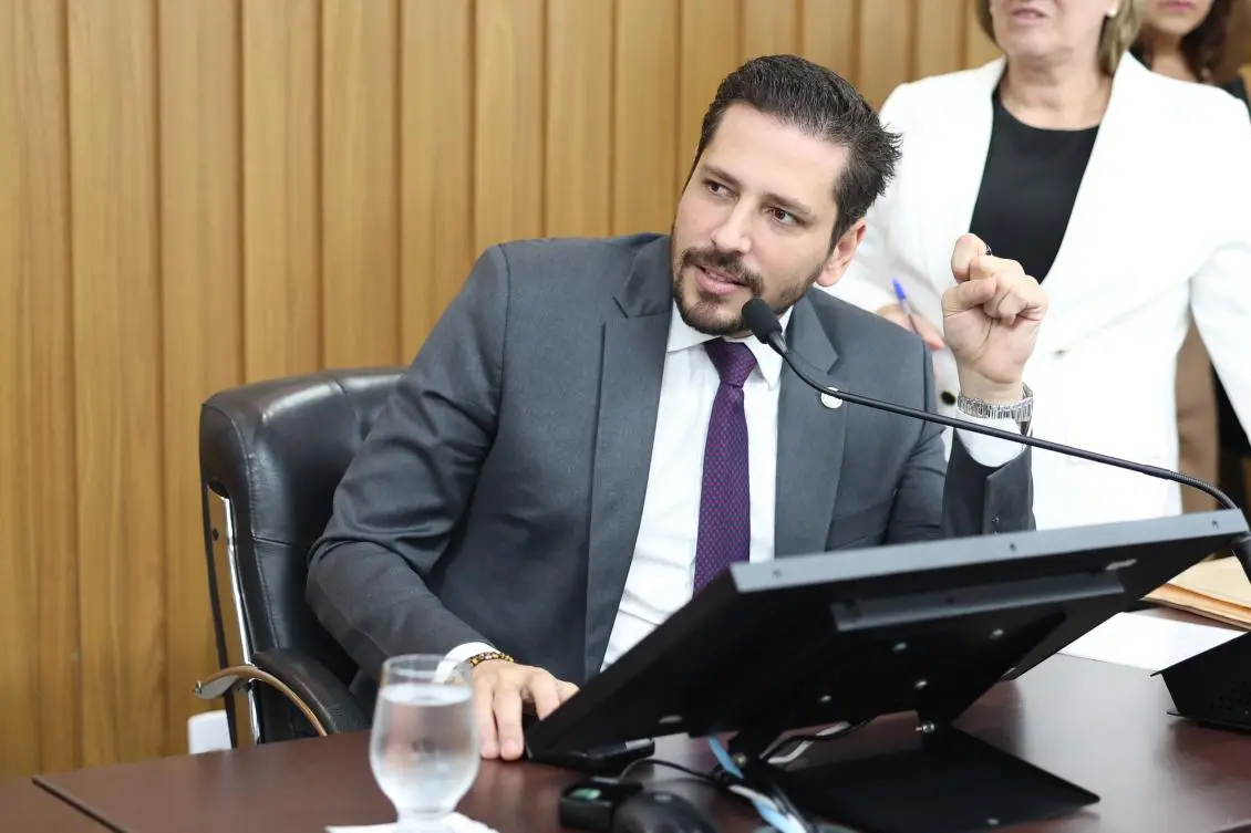 425b33c483c8512bd938c4d922adf95a