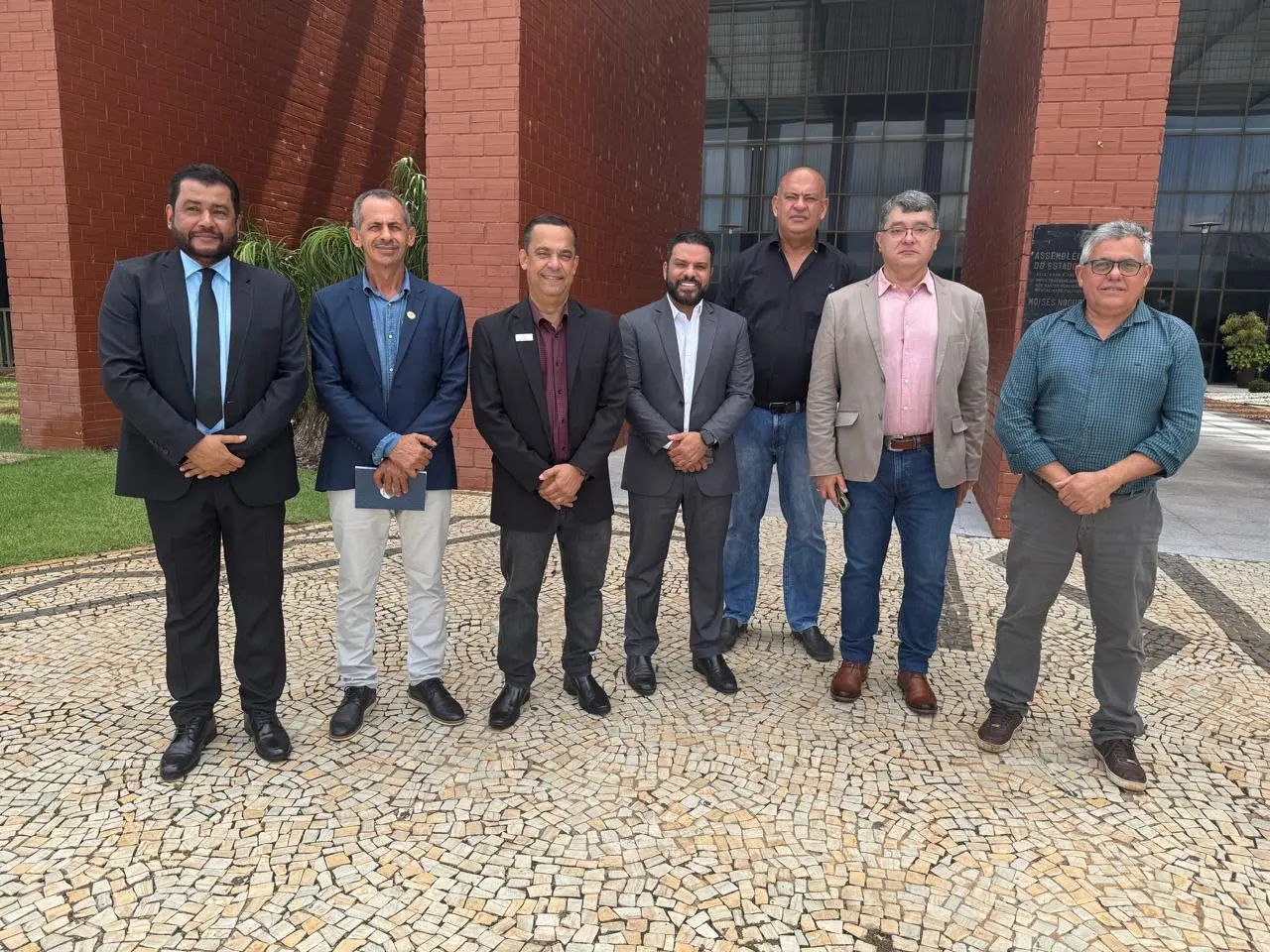 4267ed37-f5d5-4c8c-ad0d-2e8927fd0215