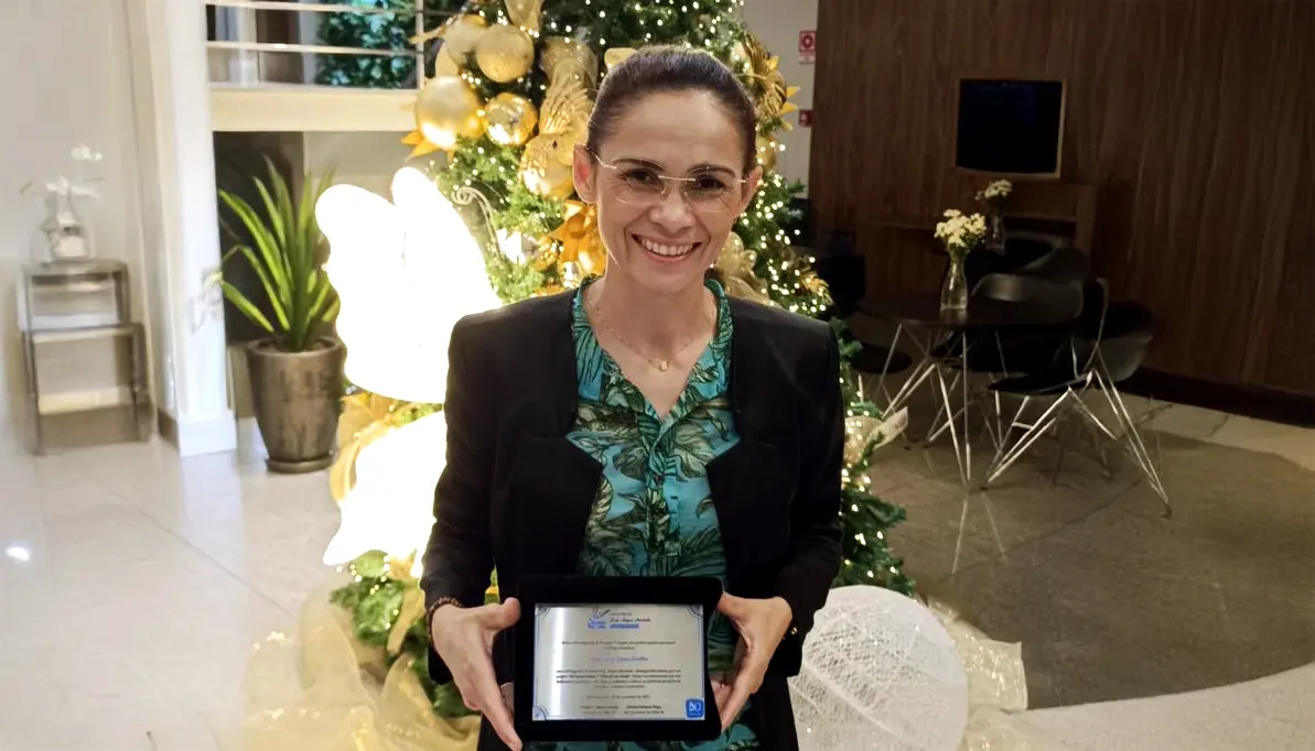 Foto 1 - Professora Andreia Coêlho premiada em Belo Horizonte