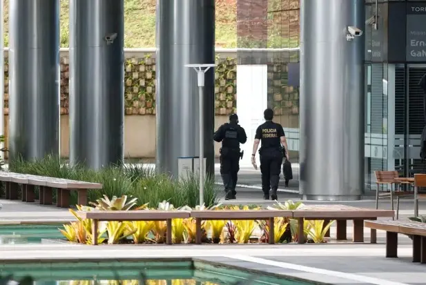 WhatsApp Image 2025-11-18 at 17.21.47 (1)