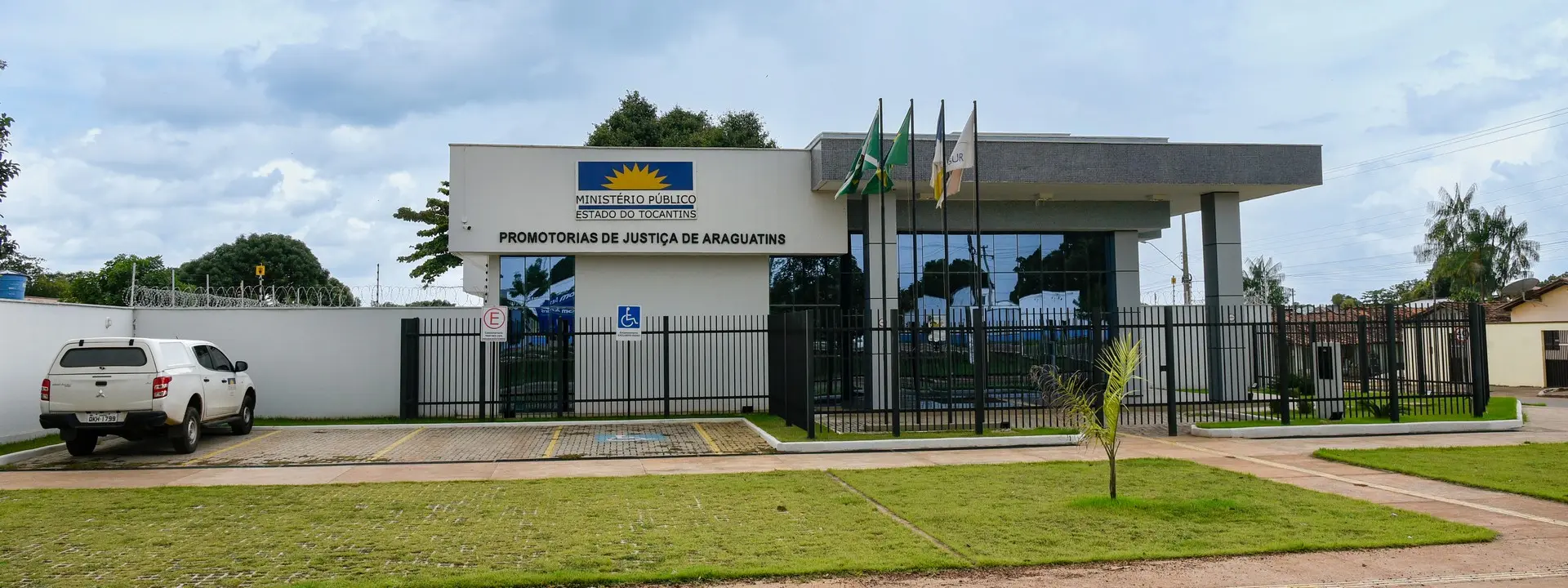 090dea85bb3134d18a45b874bd51d068-width-1920