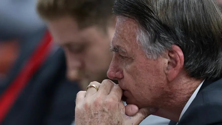 962025-bolsonaro-e-integrante-do-nucleo-crucial-e-sera-interrogado-por-moraes-1749498387714_v2_900x506