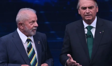 jair-bolsonaro-e-luiz-inacio-lula-da-silva-durante-debate-antes-do-segundo-turno-das-eleicoes-1666008121943_v2_4x3