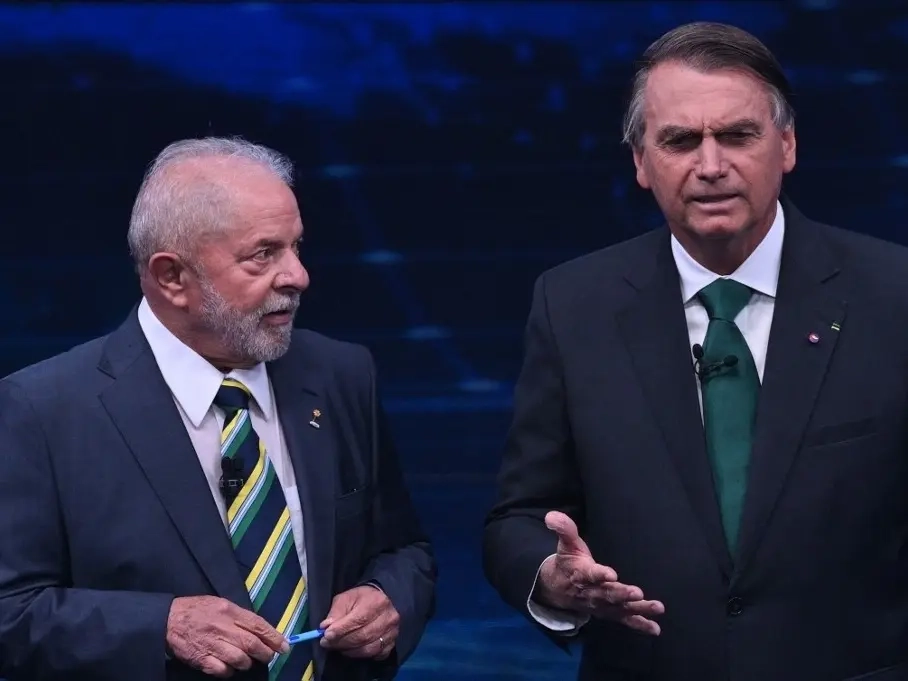 jair-bolsonaro-e-luiz-inacio-lula-da-silva-durante-debate-antes-do-segundo-turno-das-eleicoes-1666008121943_v2_4x3