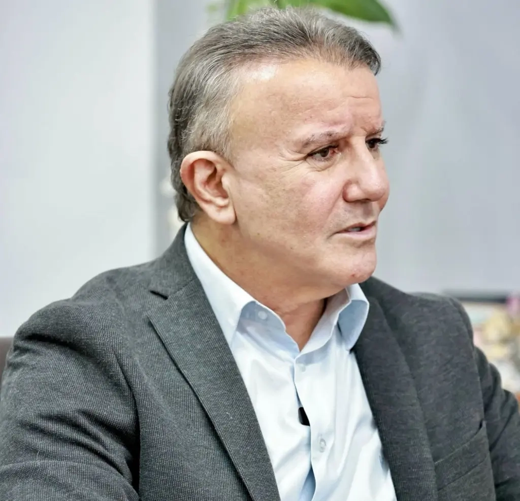 8wq6k2GB-Imagem-do-WhatsApp-de-2025-03-01-as-09.49.35_dd09bce9-1024x988