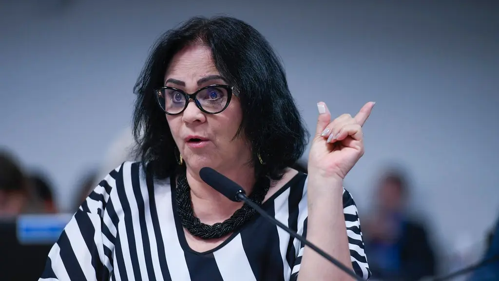 damares-alves-comissao-educacao-28-03-2023-foto-edilson-rodrigues-agencia-senado