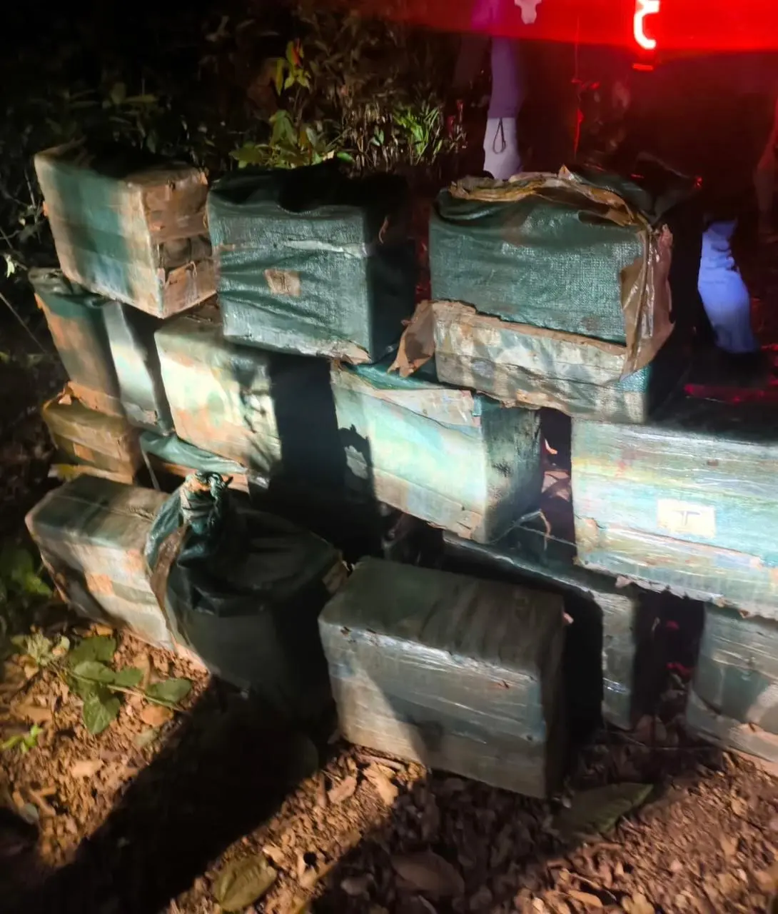 39d9f1c2-0d5a-4882-b2f1-86c9b041a90a