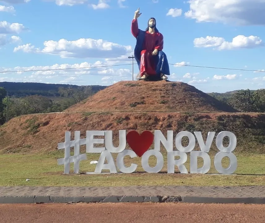 7589df1437734b2c7565d86cb03c0680 (1)