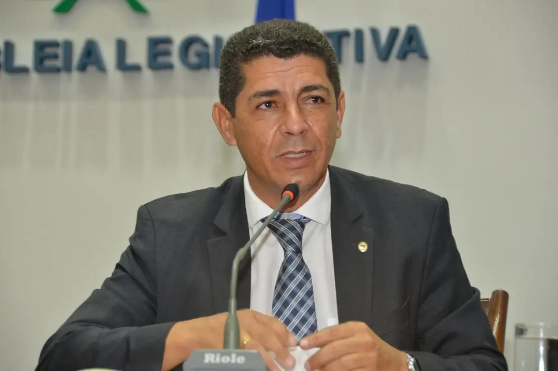 77785b2462b091fedcd7c28c8af61650