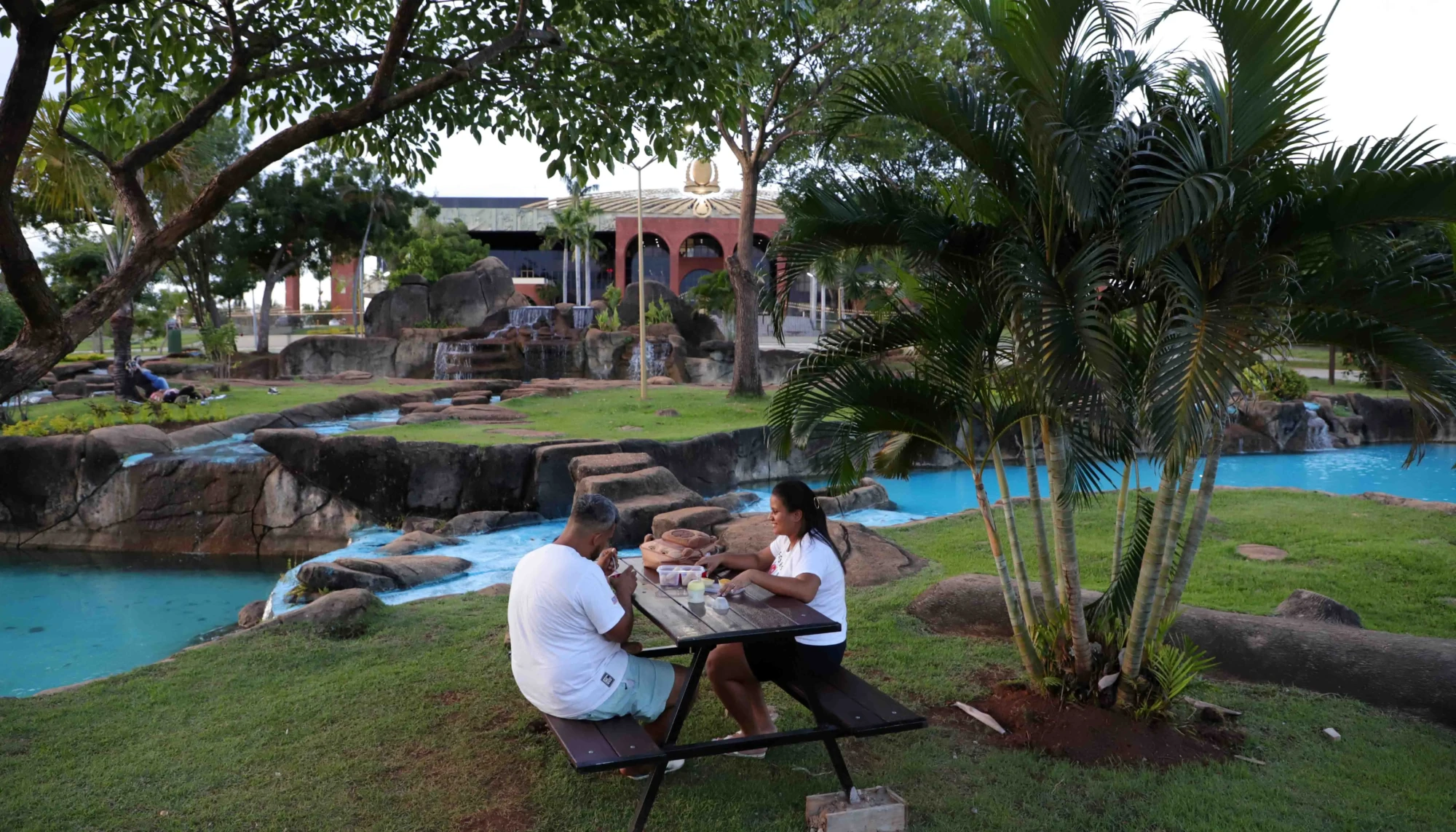 F1- Praça dos Girassóis recebe melhorias com novos equipamentos de lazer e convivência em Palmas-Foto Márcio Vieira-GovTO