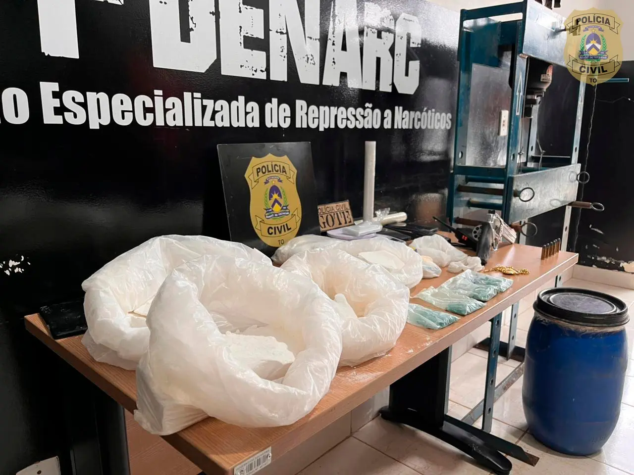 Polícia Civil fecha novo laboratório de refino de drogas em Palmas