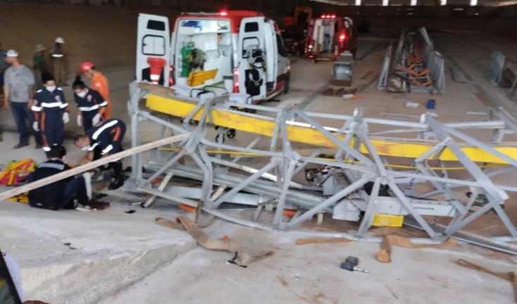 2-trabalhadores-estavam-a-uma-altura-aproximada-de-10-metros