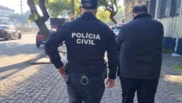 2f40bf17-ad40-4a93-a979-fce377e93097