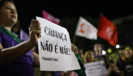 ato-aborto-rj2_Foto-Fernando-FrazaoAgencia-Brasil-scaled (1)