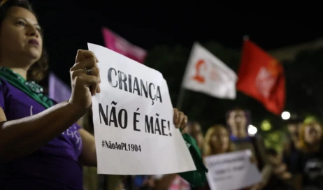 ato-aborto-rj2_Foto-Fernando-FrazaoAgencia-Brasil-scaled (1)
