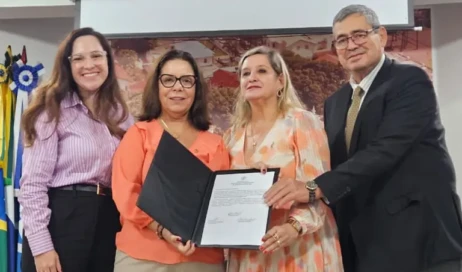 f8672f8c-759e-49b6-bd07-2d60b4612b28