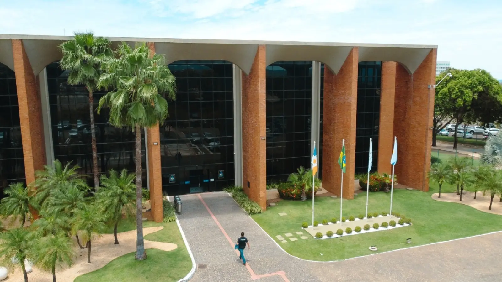 WhatsApp Image 2026-04-23 at 16.45.31