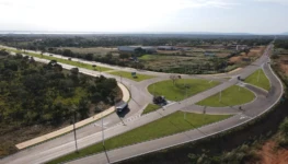F4-Entroncamento da Avenida NS-15 com a rodovia TO-010, no trecho saida para Miracema do TO-foto-Inácio Neto-GovTO-1