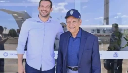 samir-xaud-presidente-da-cbf-ao-lado-de-leomar-quintanilha-presidente-da-federacao-tocantinense-de-futebol-1779226138904_v2_1080x1080 (1)