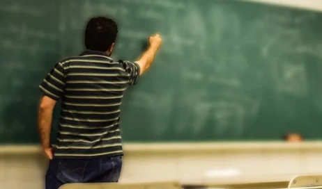 aula-educacao-professor-sala-de-aula-ensino-quadro-negro