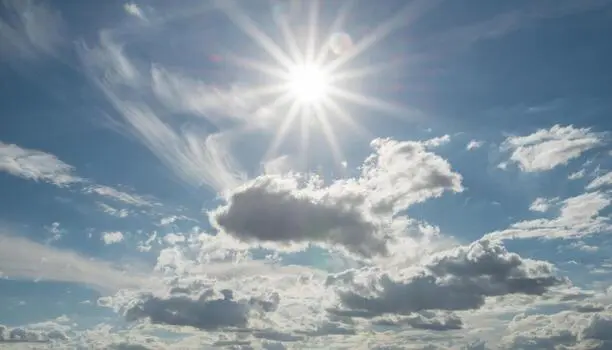 the-scenery-view-of-the-sun-and-blue-sky-in-sunny-day-photo