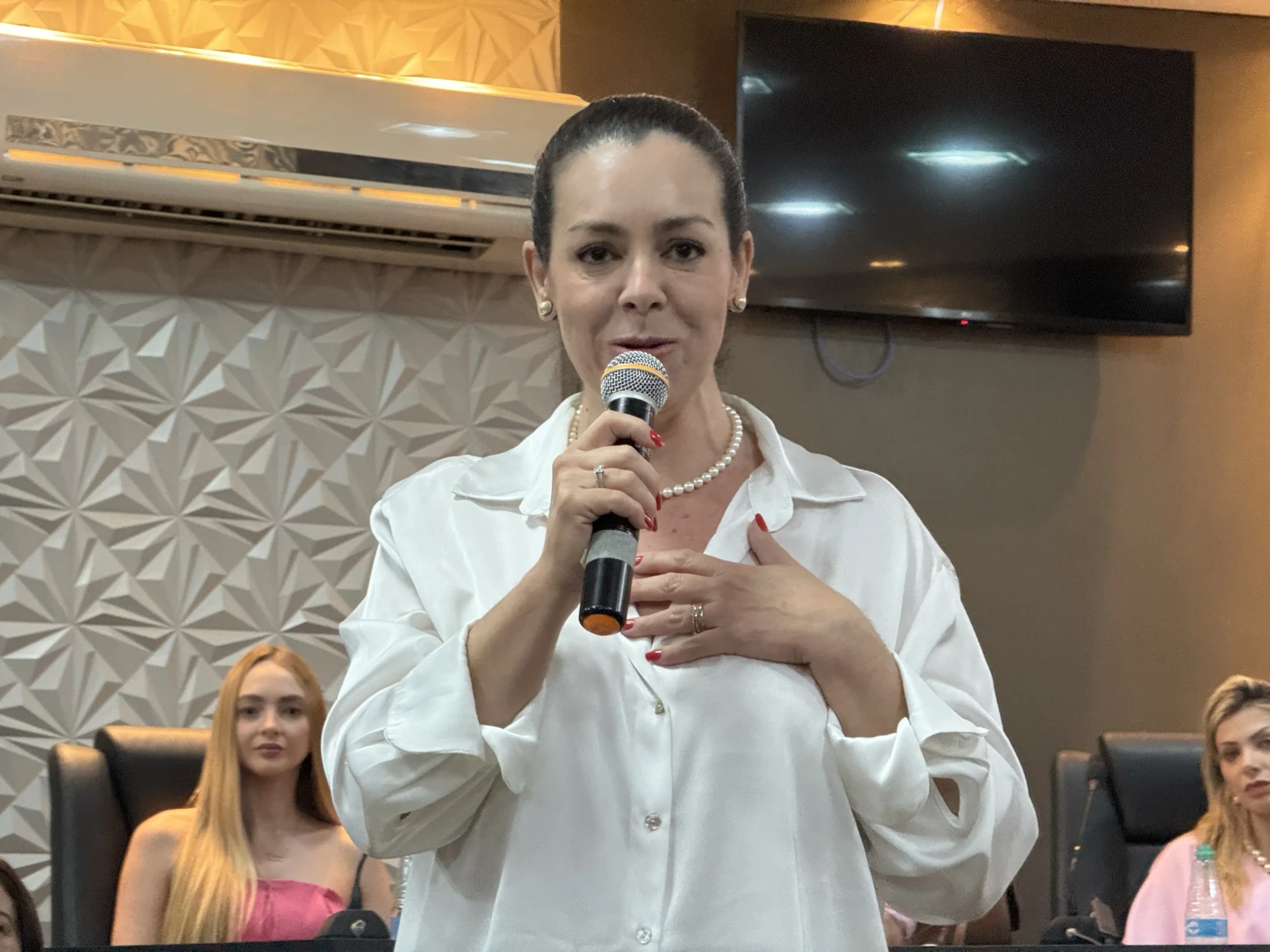 FOTO-01