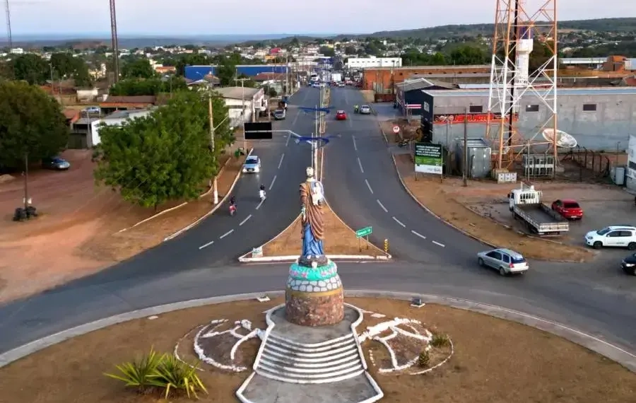 Prefeitura-de-Dianopolis-realiza-grande-celebracao-do-Dia-do-Evangelico-neste-sabado-7-com-show-nacional-da-banda-Som-Louvor-900x570
