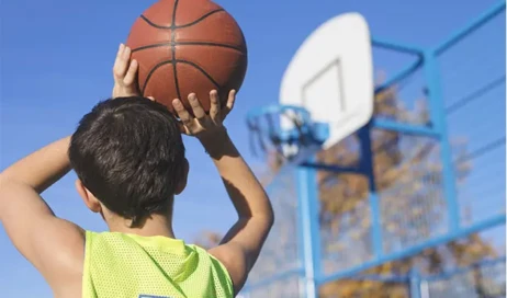 2022-01-17-basquete-para-crianças-meio