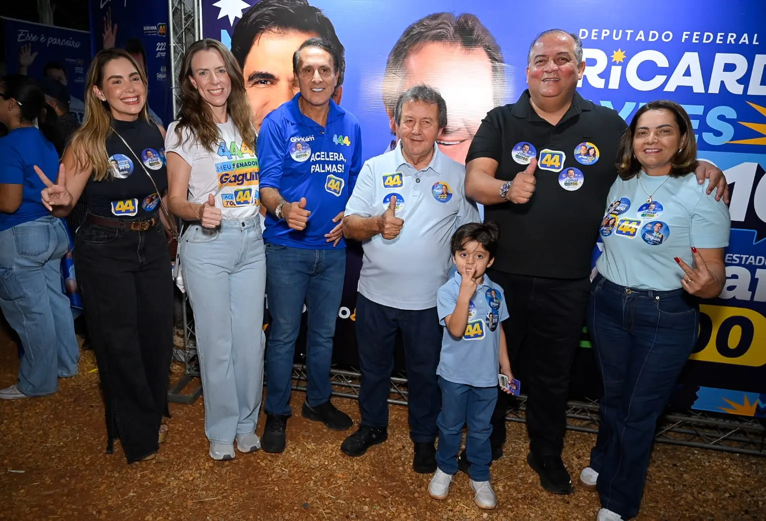 Gaguim reforça que objetivo da política é cuidar das pessoas durante reunião de Vilmar Oliveira e lançamentos de Léo Barbosa e Vanda Monteiro - 5