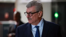 ministro-afastado-do-stj-marco-buzzi-deixa-o-tribunal-apos-oitiva-em-processo-disciplinar-sobre-acusacoes-de-importunacao-sexual-metropoles-3-scaled
