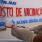 Vacinação periódica é fundamental para manter a raiva sob controle e reduzir o risco de transmissão para a população