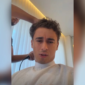 1788444757-nikolas-cortando-cabelo