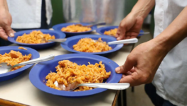 governo-anuncia-reajuste-da-merenda-escolar